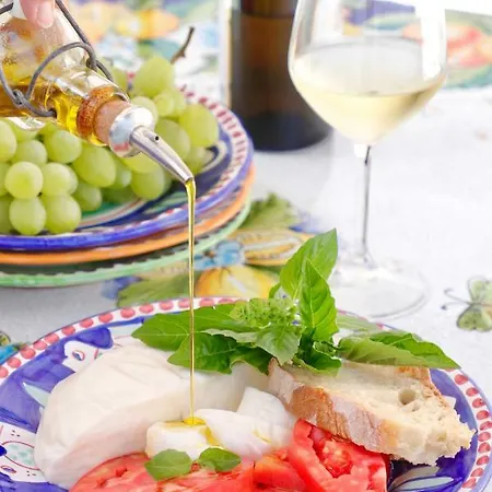 Masseria Torca - Isca * Massa Lubrense