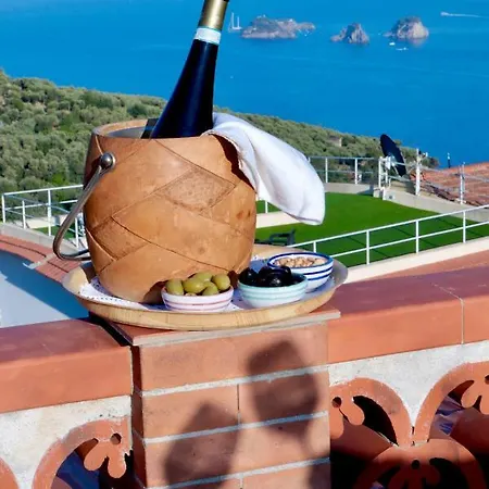 Masseria Torca - Isca Vakantiehuis Massa Lubrense