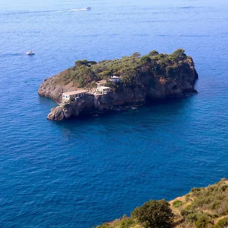 Masseria Torca - Isca * Massa Lubrense